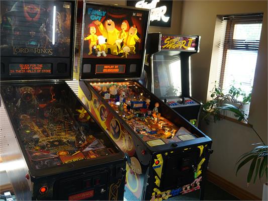 Family Guy Pinball Machine